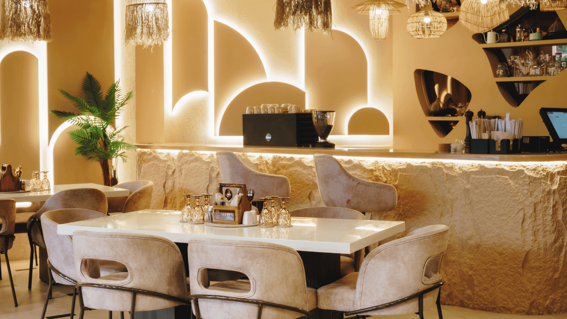 Seezen Coffee House Interior